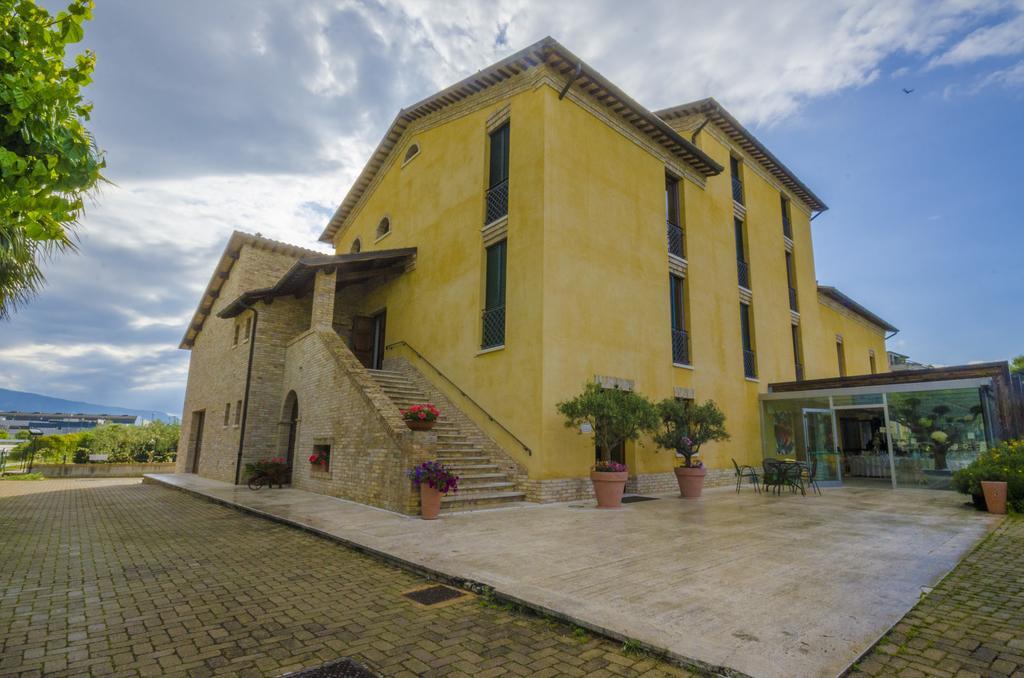 Country House Corte Del Sole Campolungo Exteriér fotografie